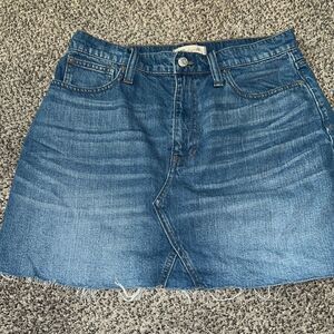 Madewell - denim skirt - 30